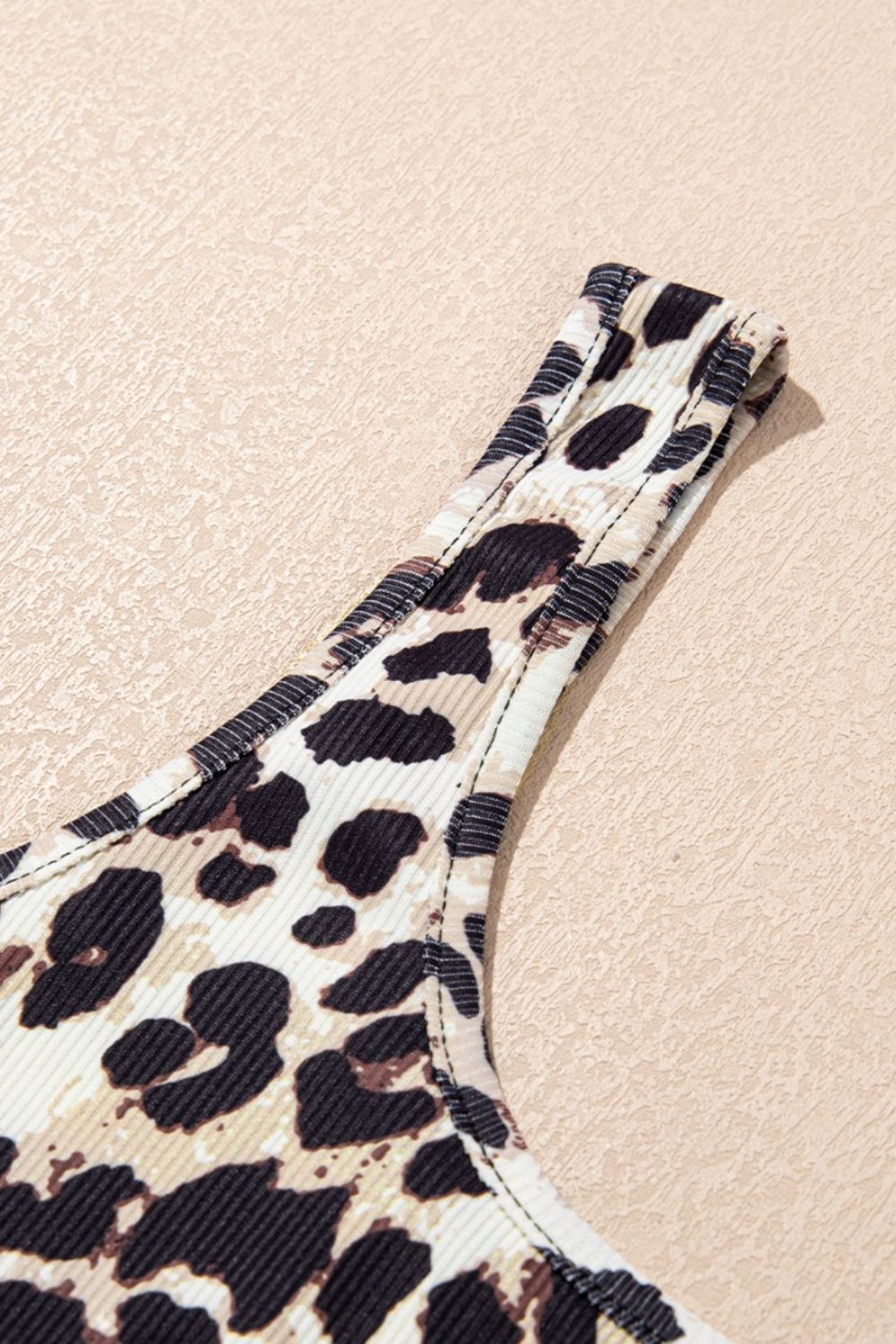 Leopard Sleeveless Bodysuit - felvior