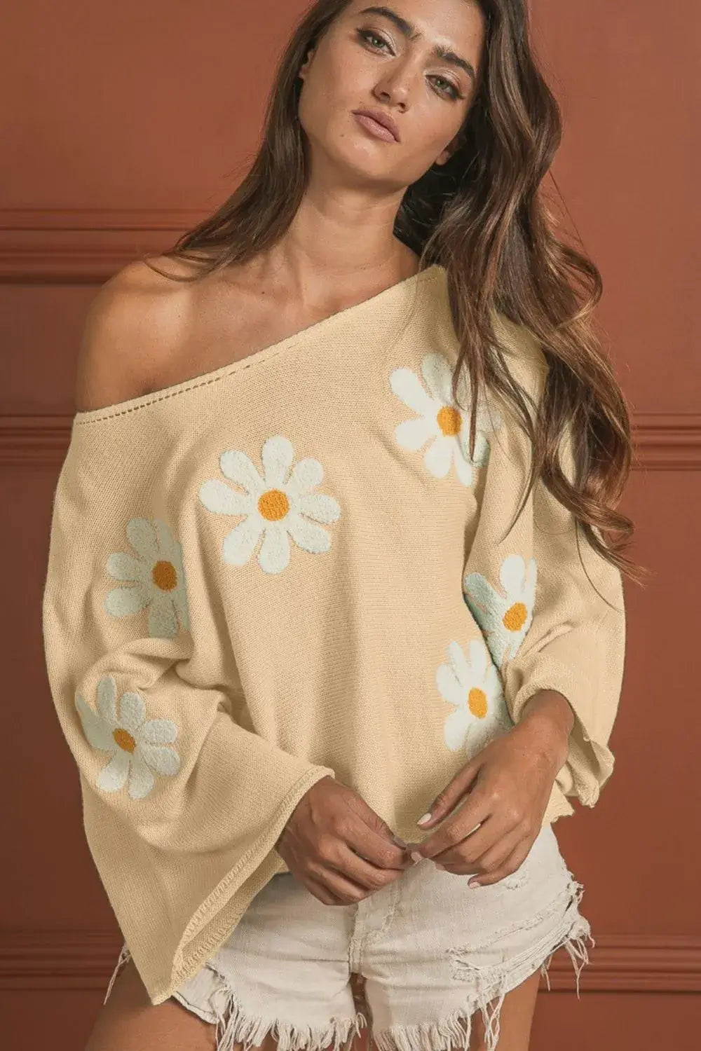 BiBi Flower Embroidery Loose Fit Knit Top