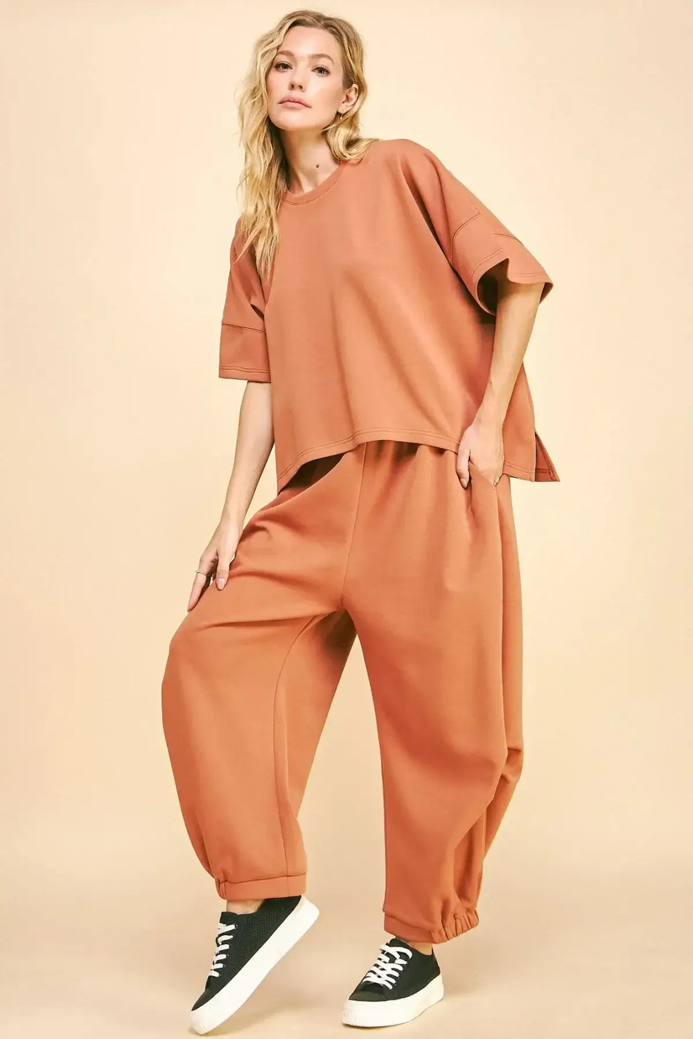 Davi & Dani Flowy Top and Elastic Waist Band Pants Set