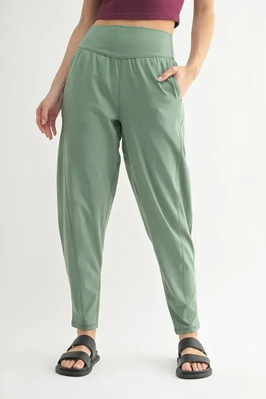 MONO B Flowbarrel High Waist Active Pants