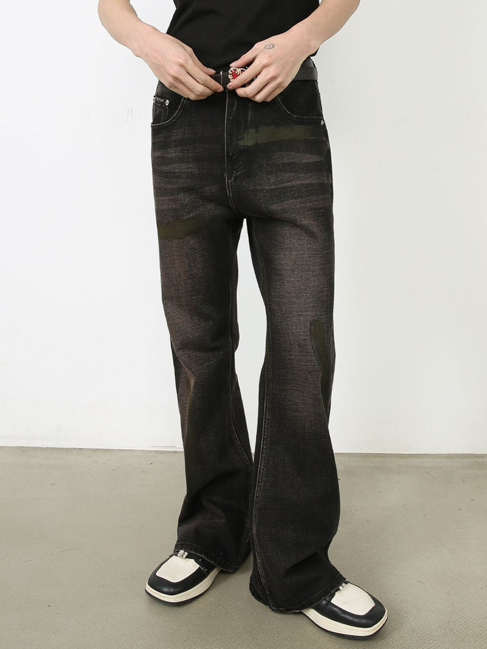 Men's Mid Rise Jeans with Pockets