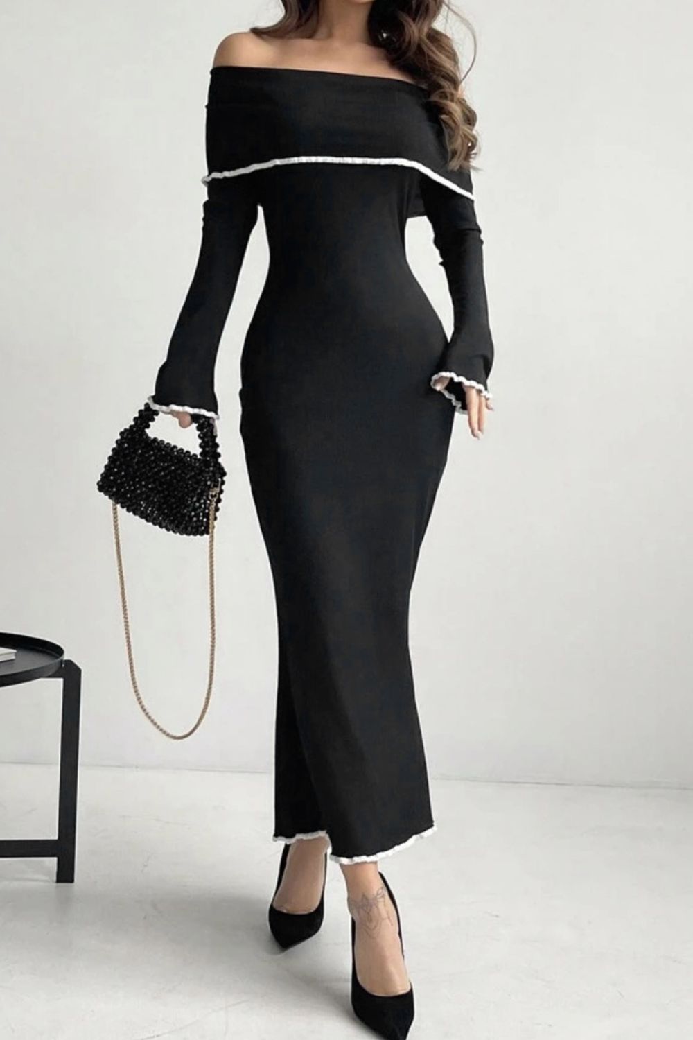 Contrast Trim Off-Shoulder Long Sleeve Maxi Sweater Dress - felvior