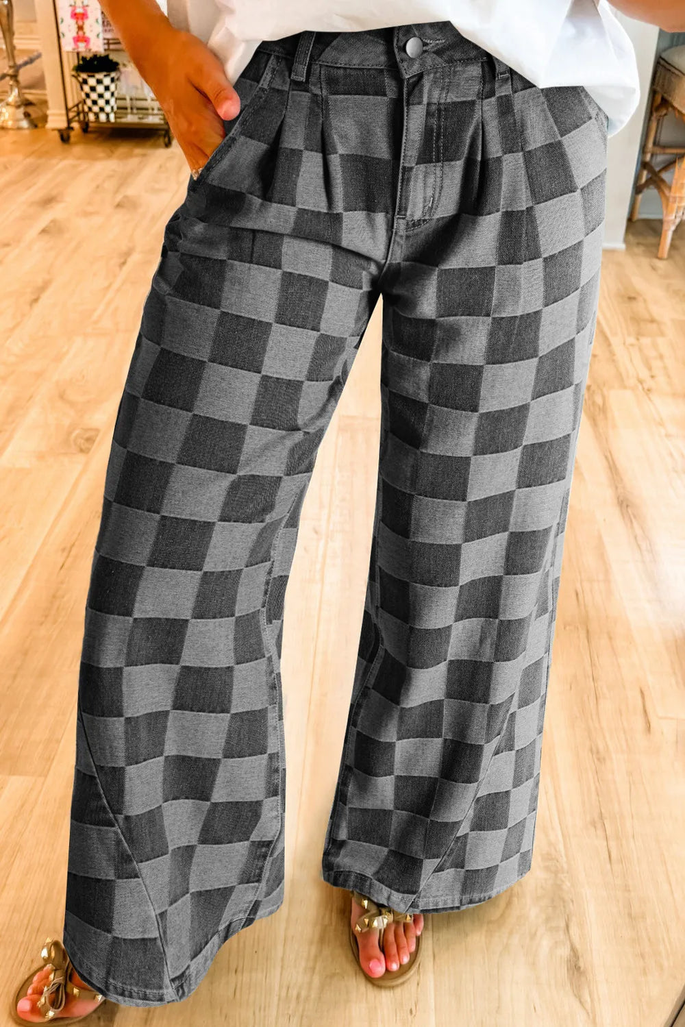 Checkered Wide Leg Jeans with Pockets - felvior