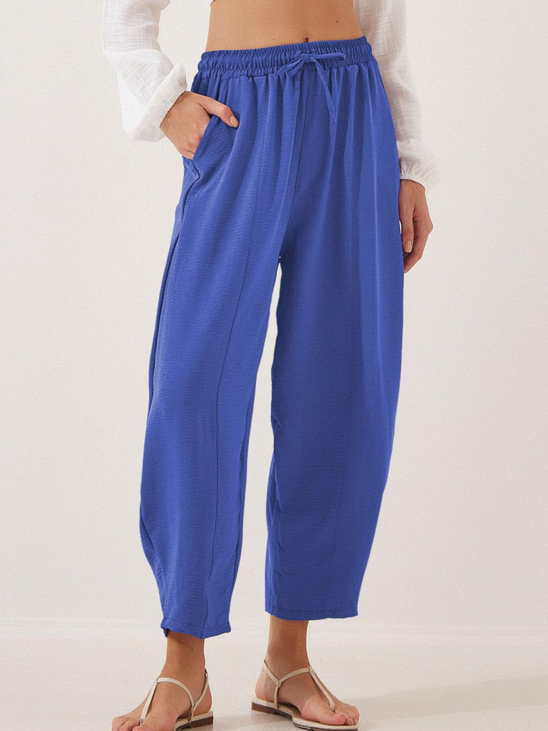 Full Size Drawtising Cropped Jogger Pants Plus Size - felvior