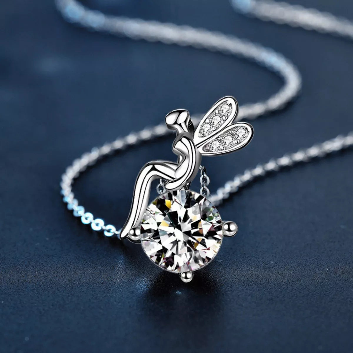 1 Carat Moissanite Pendant Necklace Secondary image