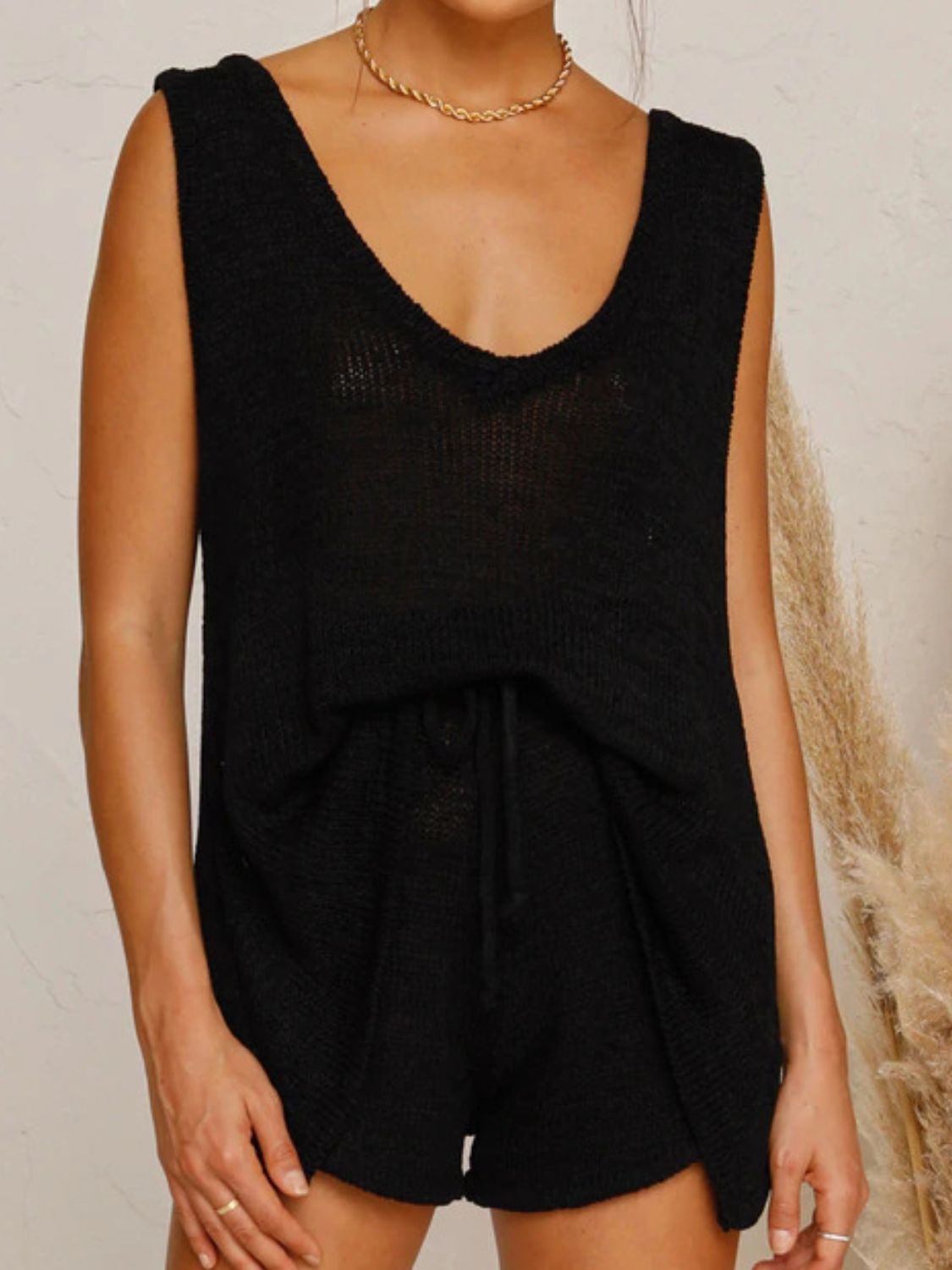 V-Neck Sleeveless Top and Drawstring Shorts Sweater Set - felvior