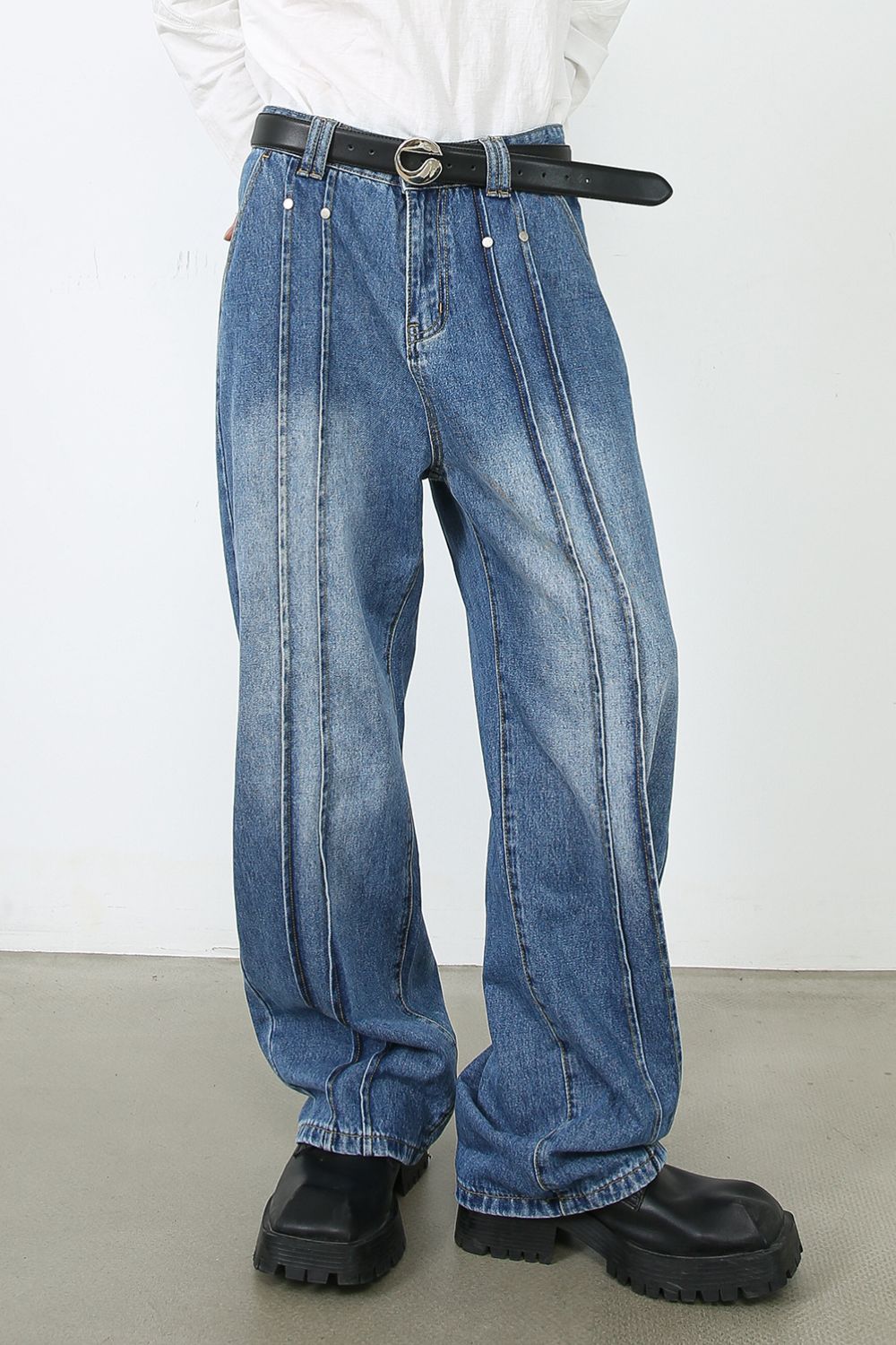 Men's Loose Fit Jeans