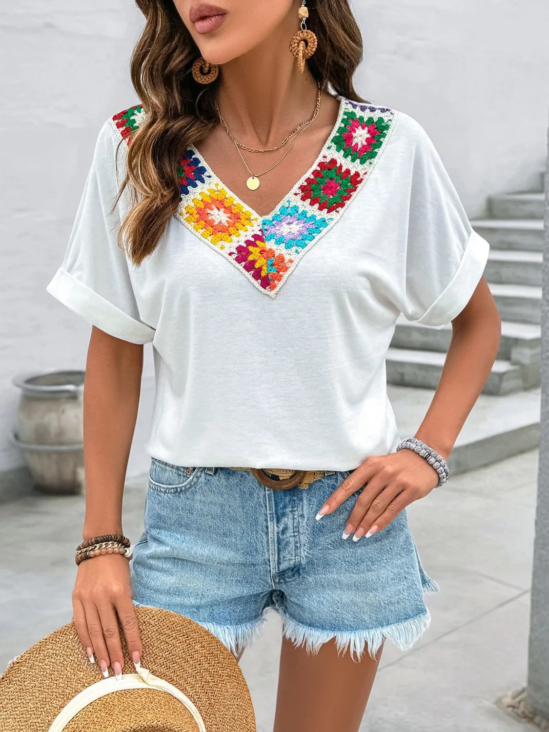 Contrast V-Neck Short Sleeve Top Image principale du produit