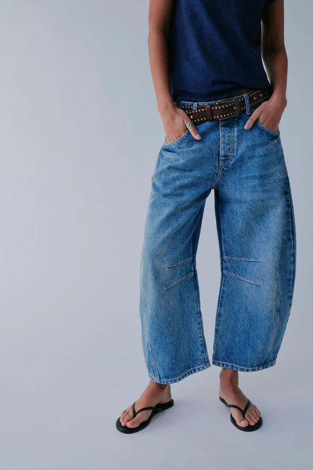 Wide Leg Jeans with Pockets - felvior