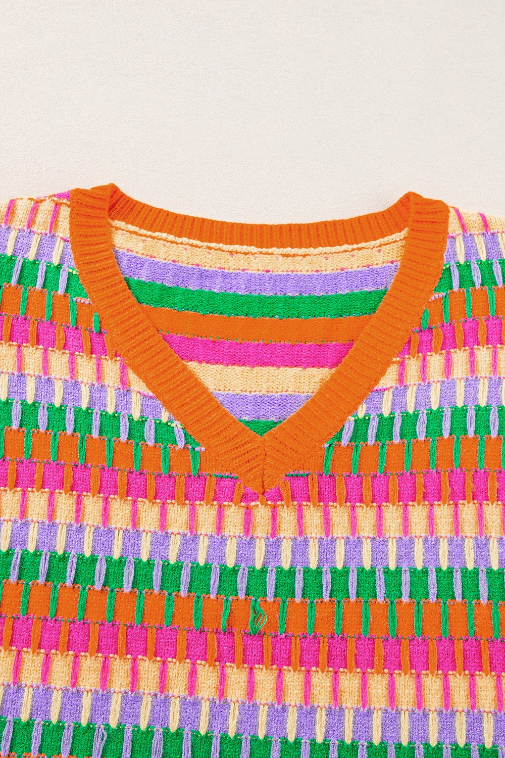 Contrast Striped V-Neck Knit Top - felvior