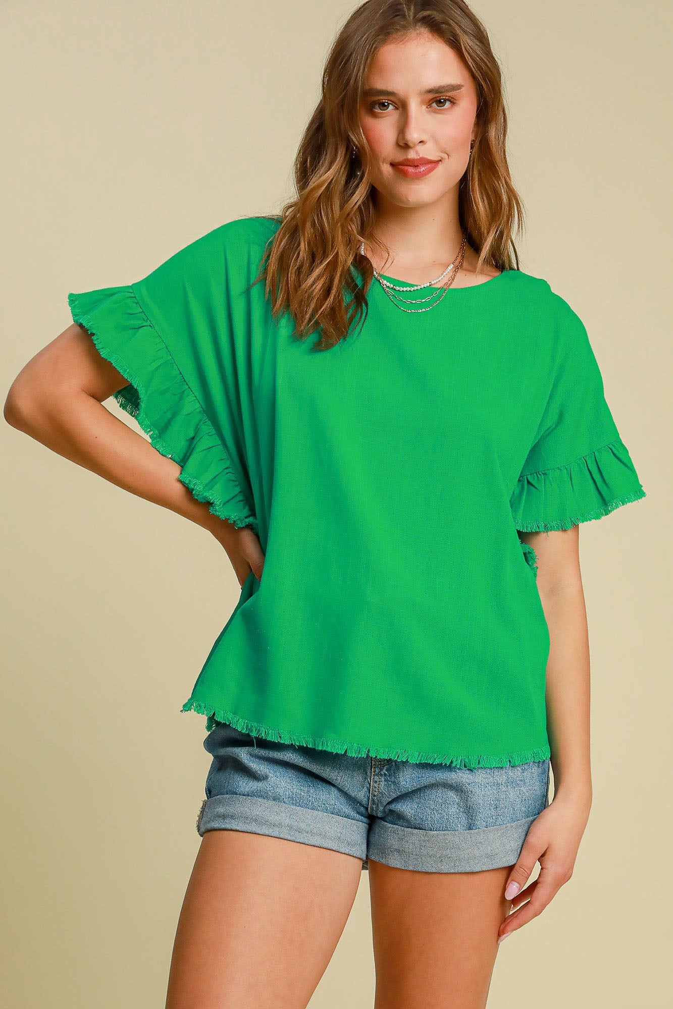 Umgee Full Size Raw Hem Ruffle Short Sleeve Blouse Plus Size Hauptbild