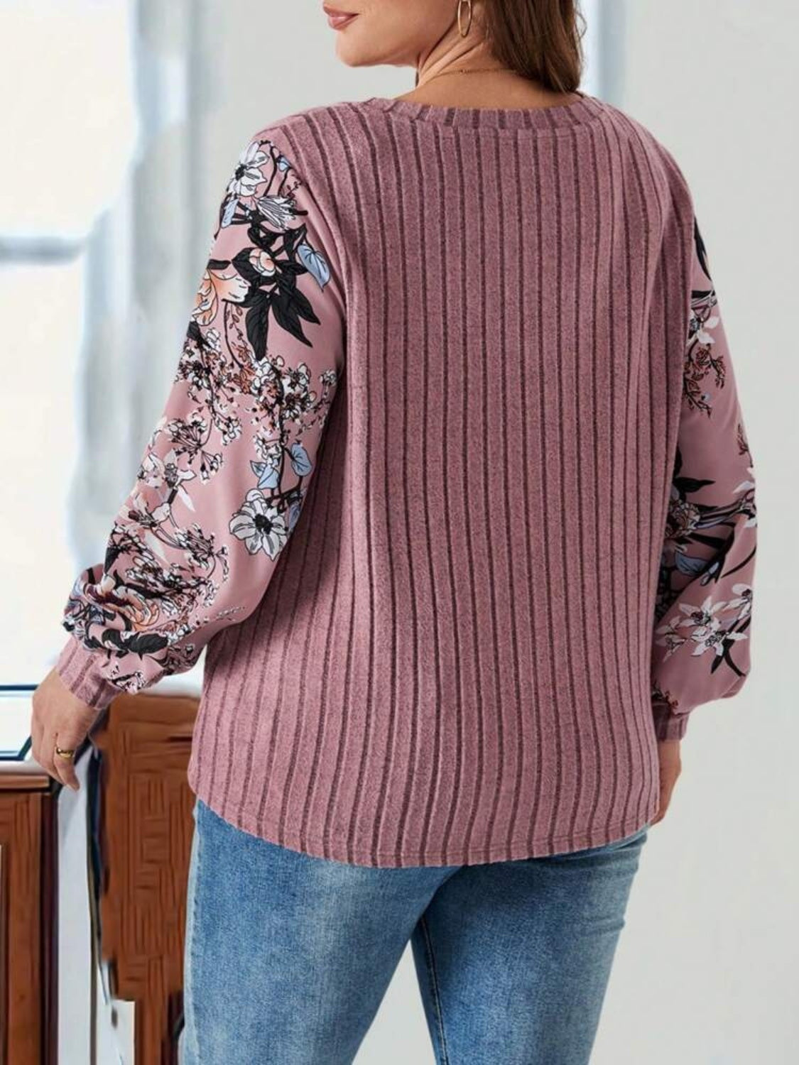 Plus Size Printed V-Neck Long Sleeve T-Shirt Secondary image