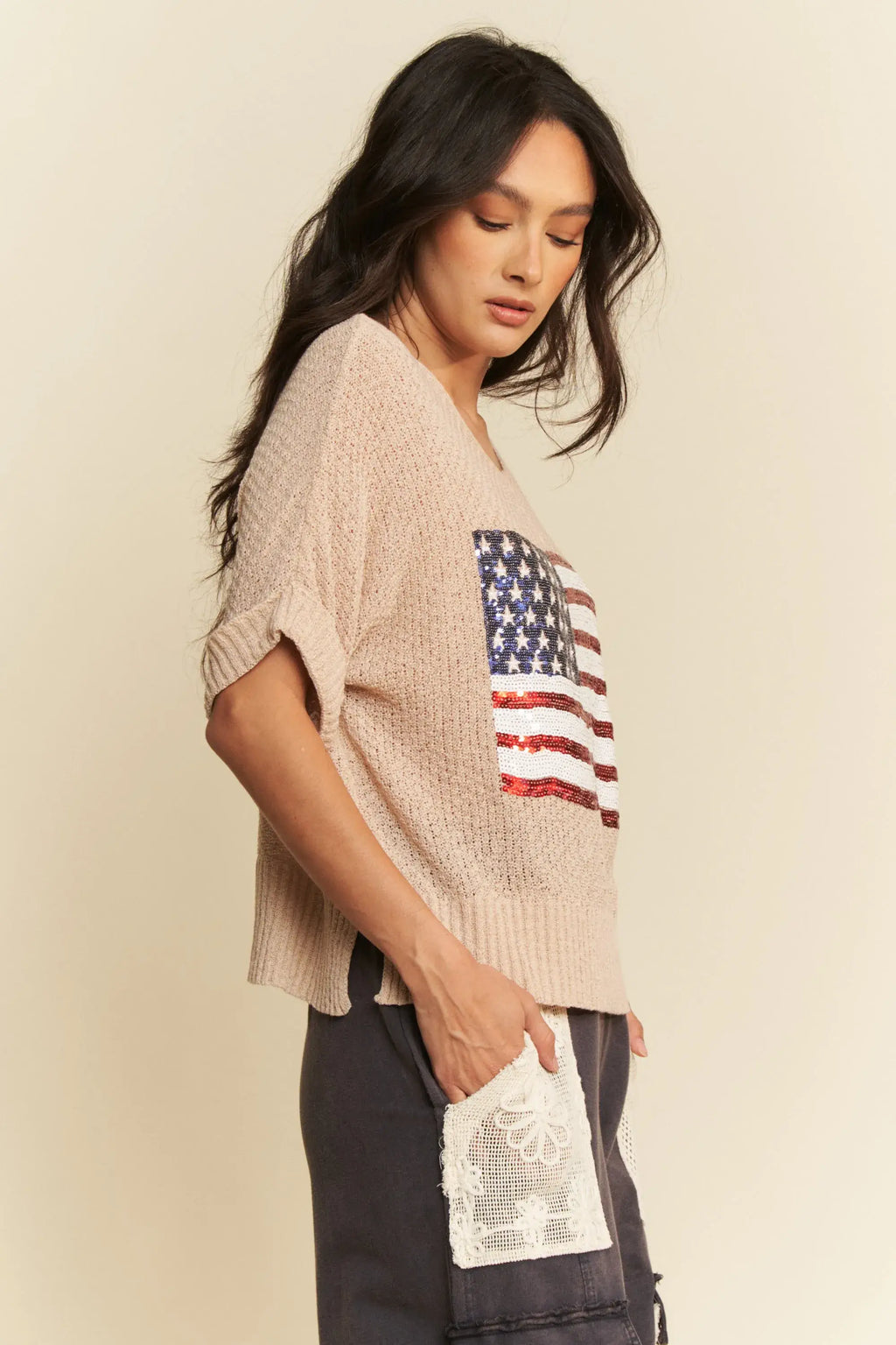 Davi & Dani Sequin American Flag Patch Short Sleeve Knit Top