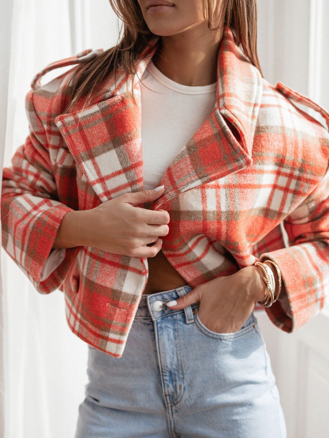 Lapel Collar Plaid Cropped Jacket - felvior