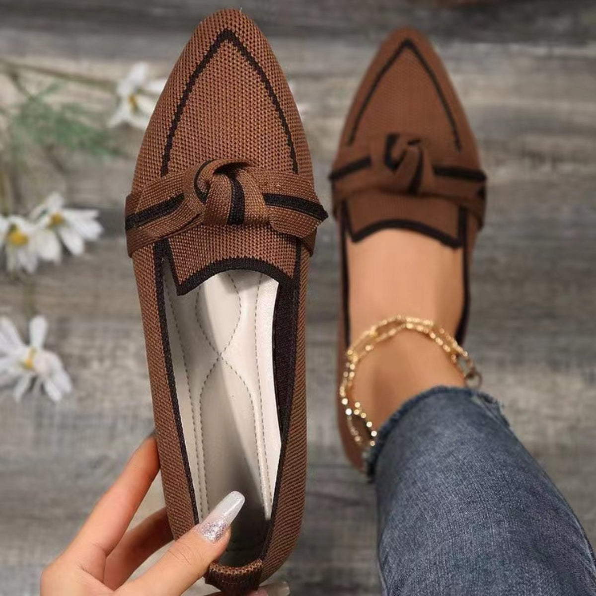 Bow Contrast Trim Point Toe Loafers - felvior