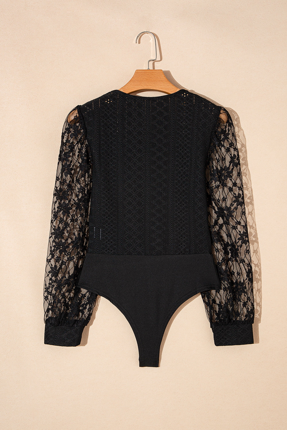 Eyelet Lace Long Sleeve Bodysuit - felvior