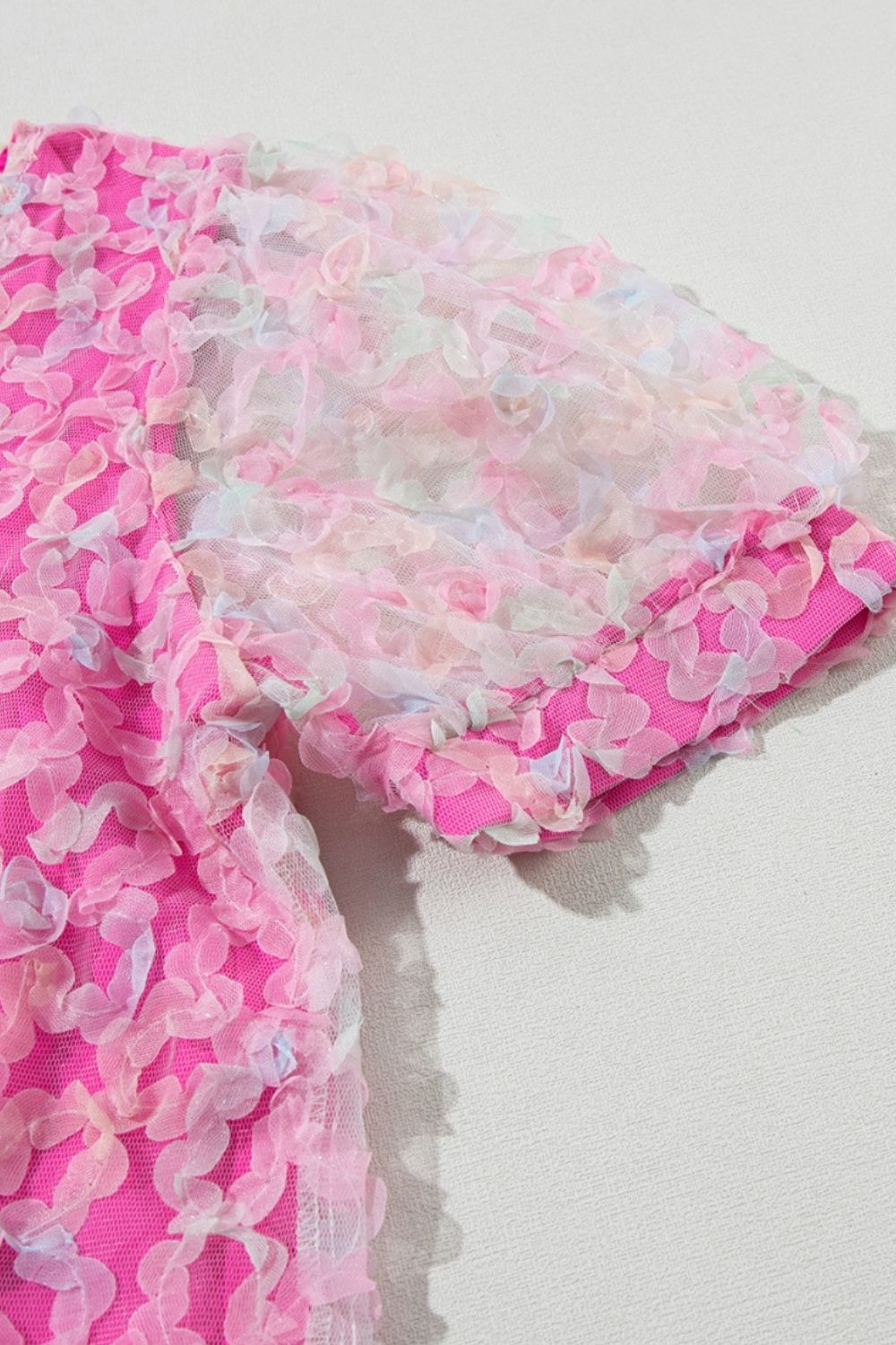 Bonbon Flowery Mesh Short Puff Sleeve Blouse - felvior