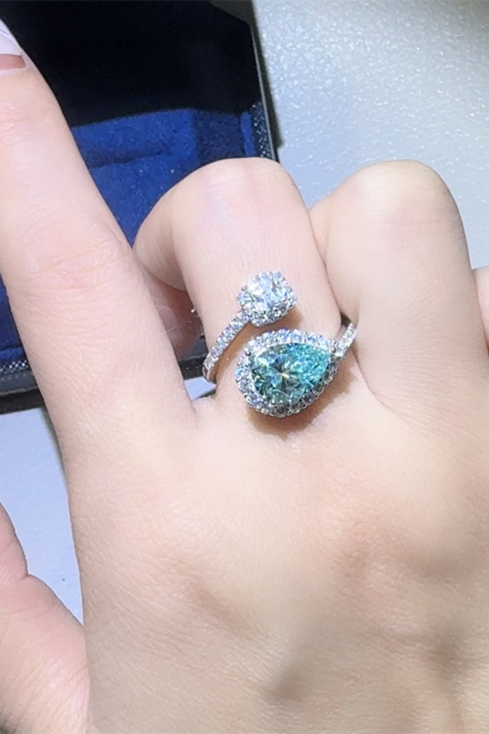2 Carat Moissanite 925 Sterling Silver Bypass Ring - felvior