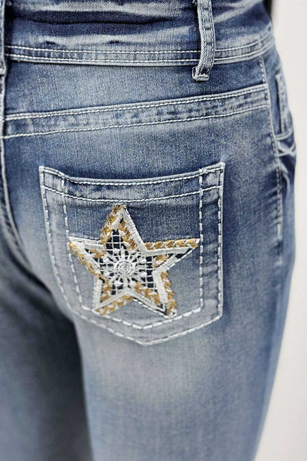 Star Embroidered Bootcut Jeans - felvior