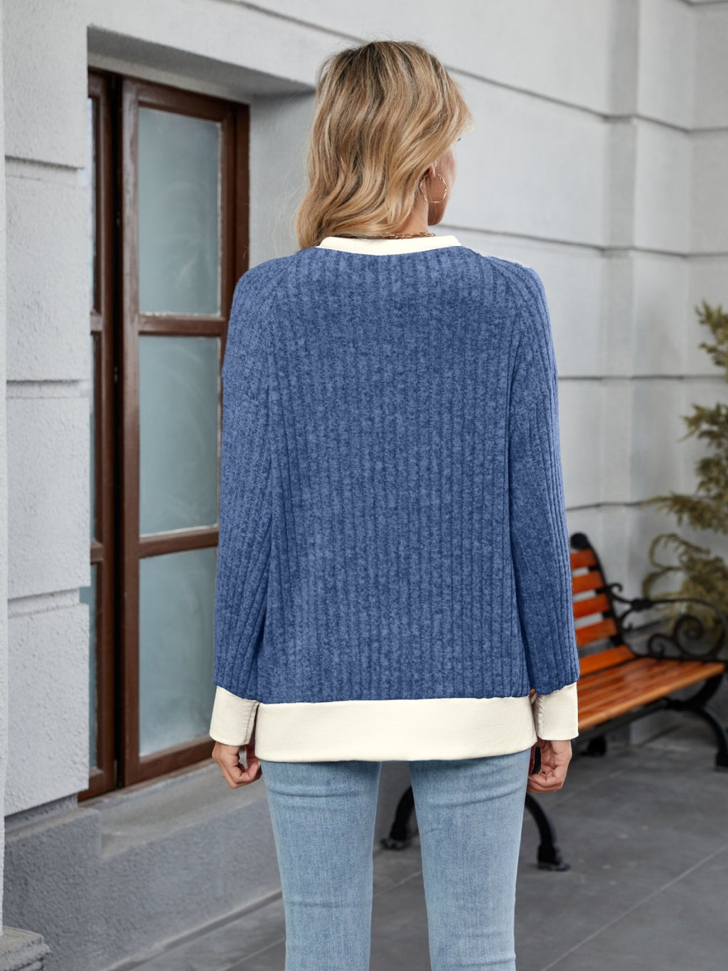 Contrast Trim Round Neck Long Sleeve T-Shirt