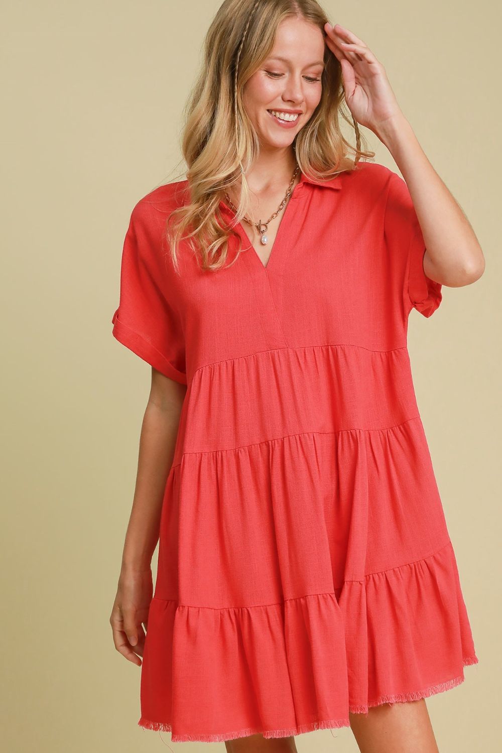 Umgee Full Size Raw Hem Folded Sleeve Tiered Dress Plus Size Hauptbild