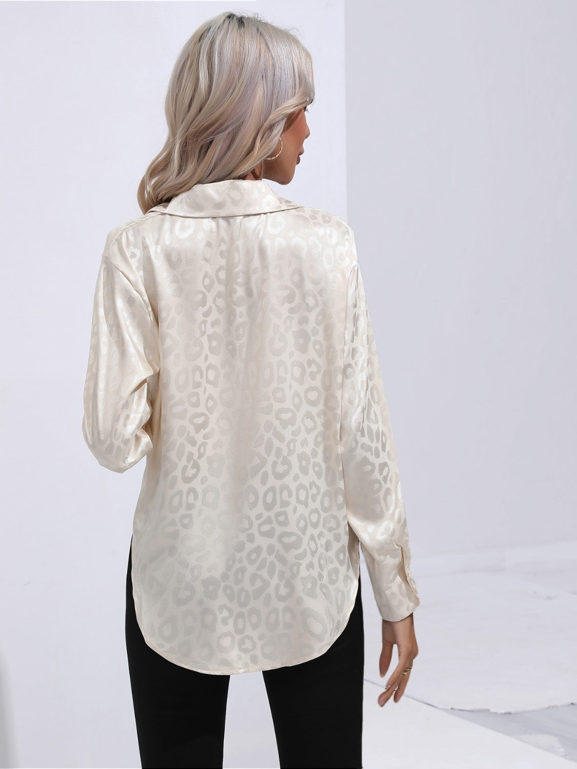 Leopard Collared Neck Long Sleeve Shirt