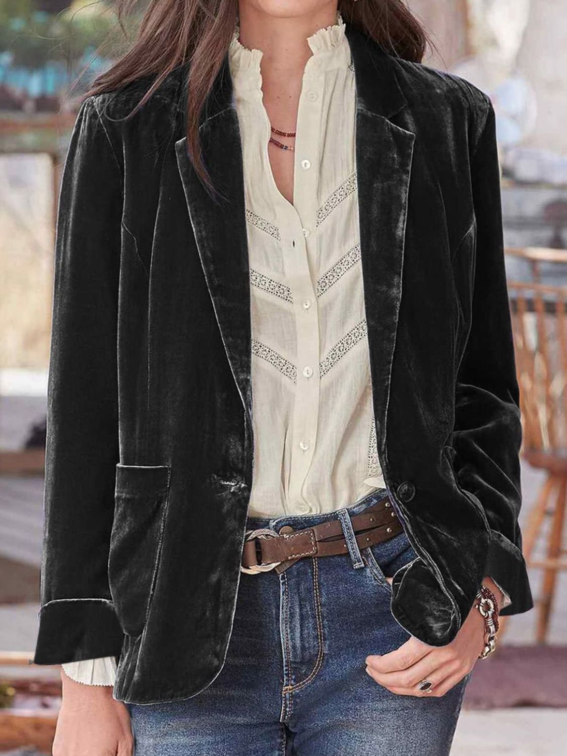Pocketed Button Up Lapel Collar Blazer - felvior