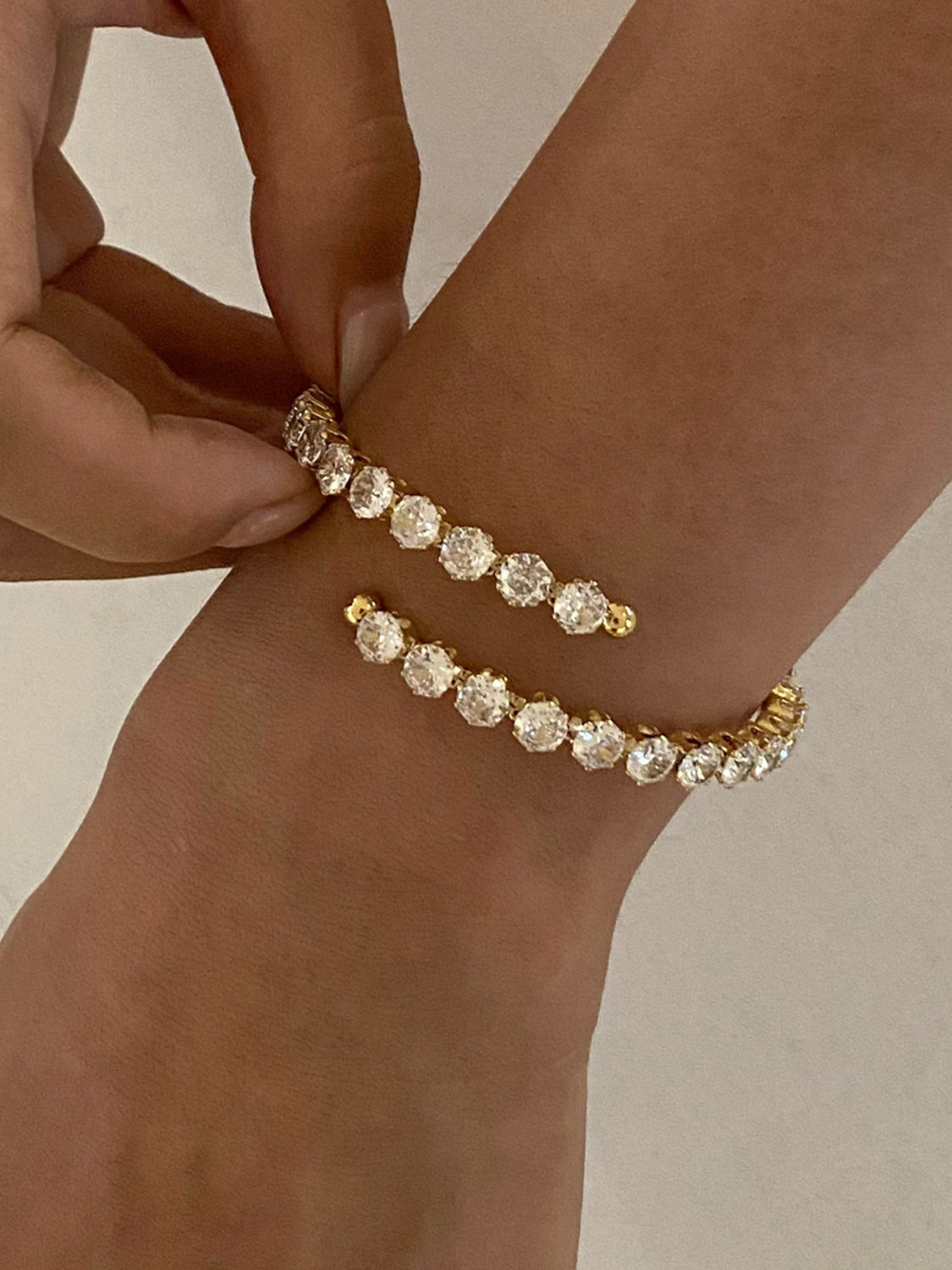 Stainless Steel Inlaid Zircon Bracelet - felvior