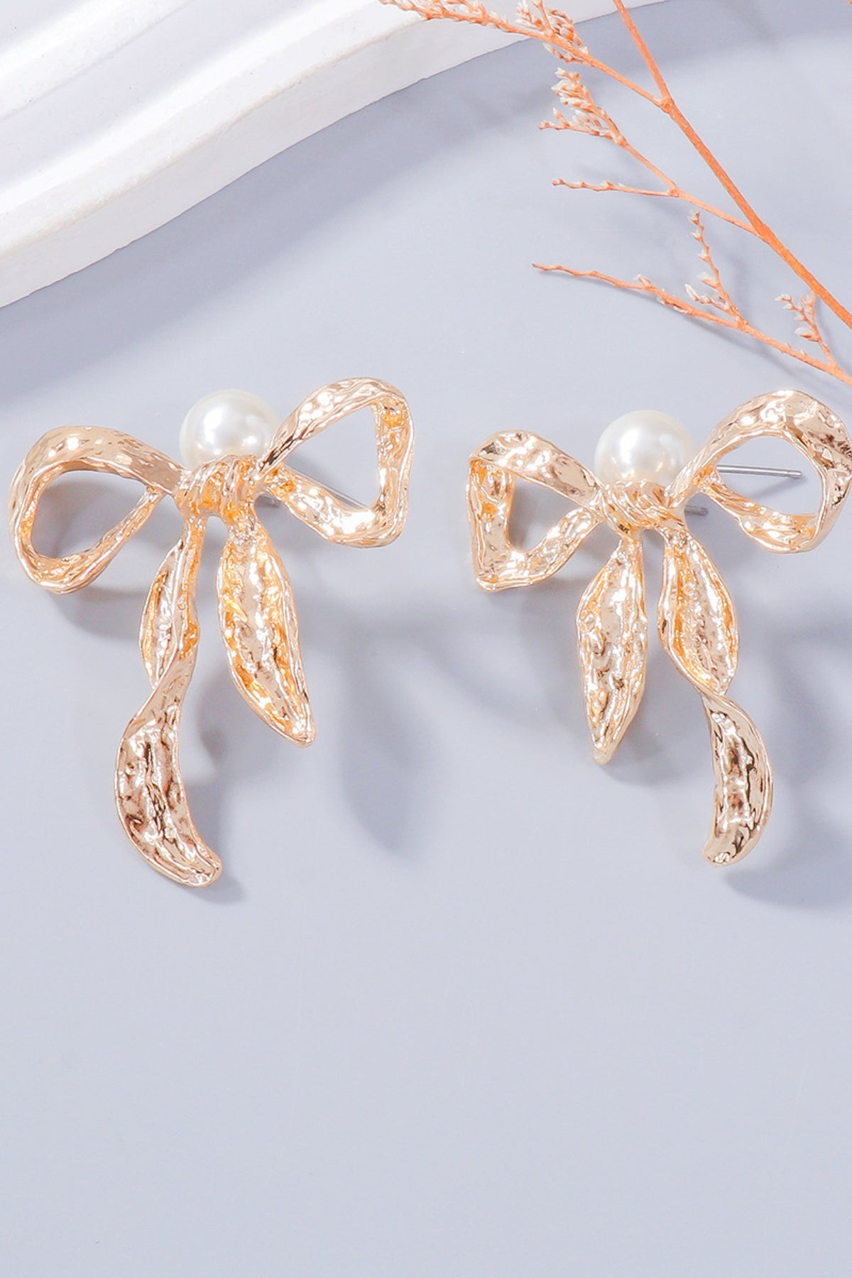 Synthetic Pearl Necklace, Bow Necklace and Bow Earrings Jewelry Set - felvior