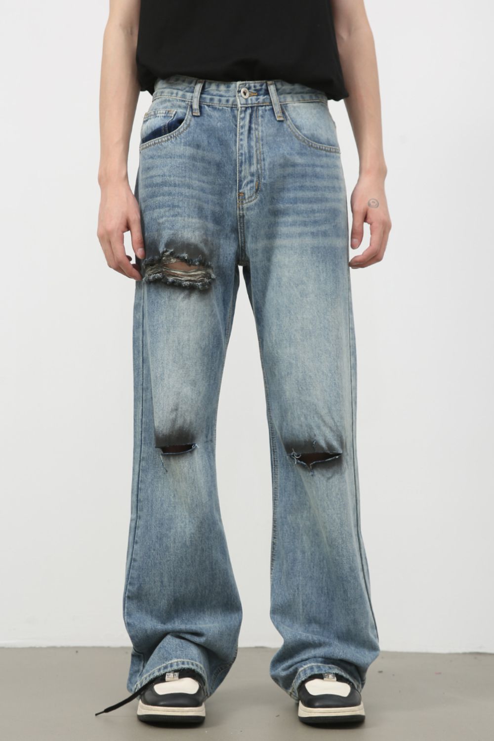 Men's Distressed Loose Fit Jeans Zweitbild