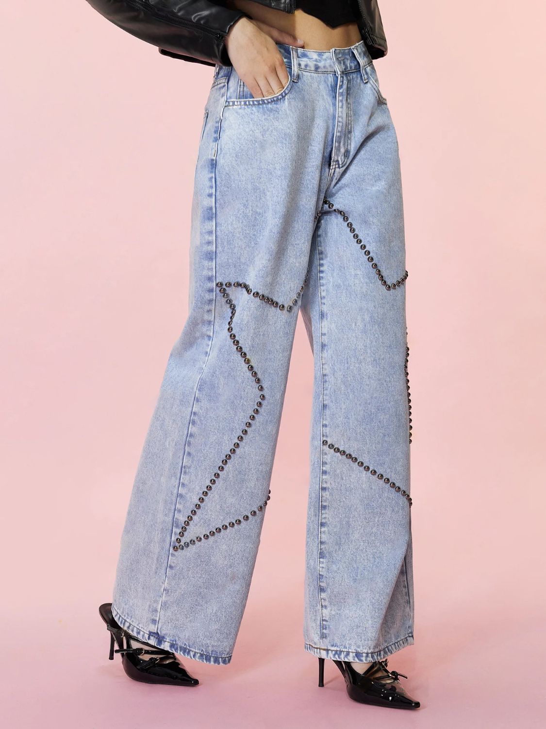 Studded Star Straight Jeans with Pockets - felvior