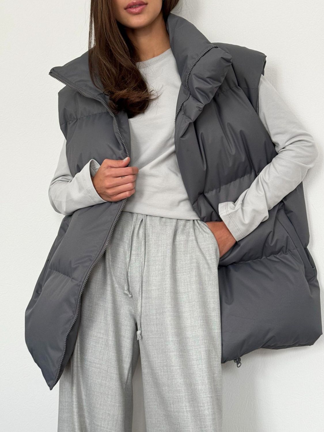Zip Up Turtleneck Vest Coat - felvior