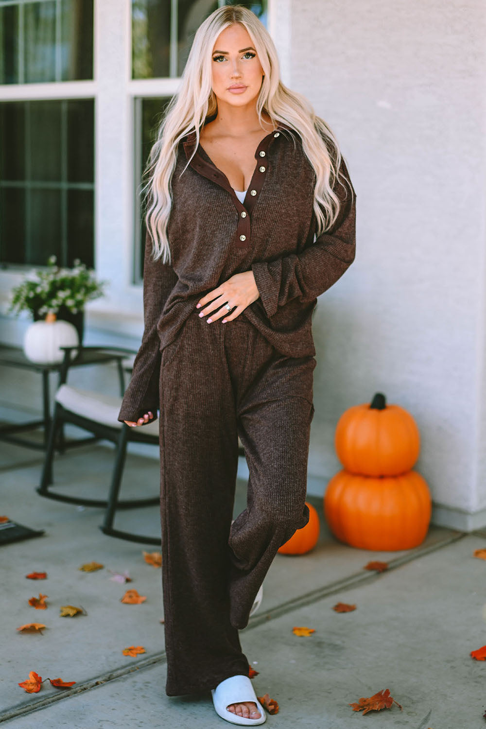 Buttoned Long Sleeve Top and Long Pants Lounge Set Image principale du produit