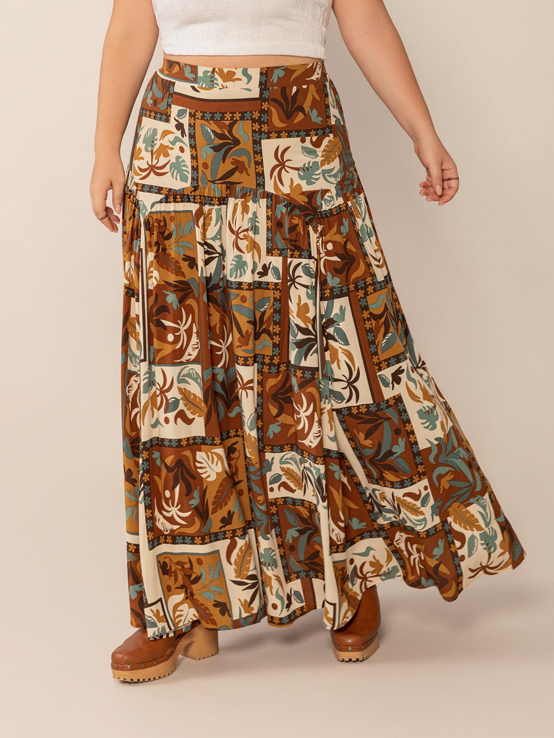 Plus Size Ruched Printed Maxi Skirt - felvior