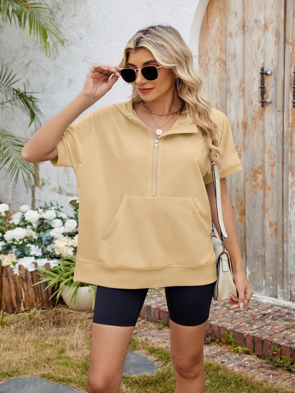 Half Zip Short Sleeve Hooded Top - felvior