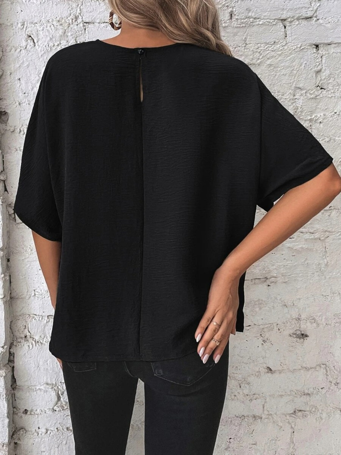 Knotted Round Neck Half Sleeve Blouse - felvior