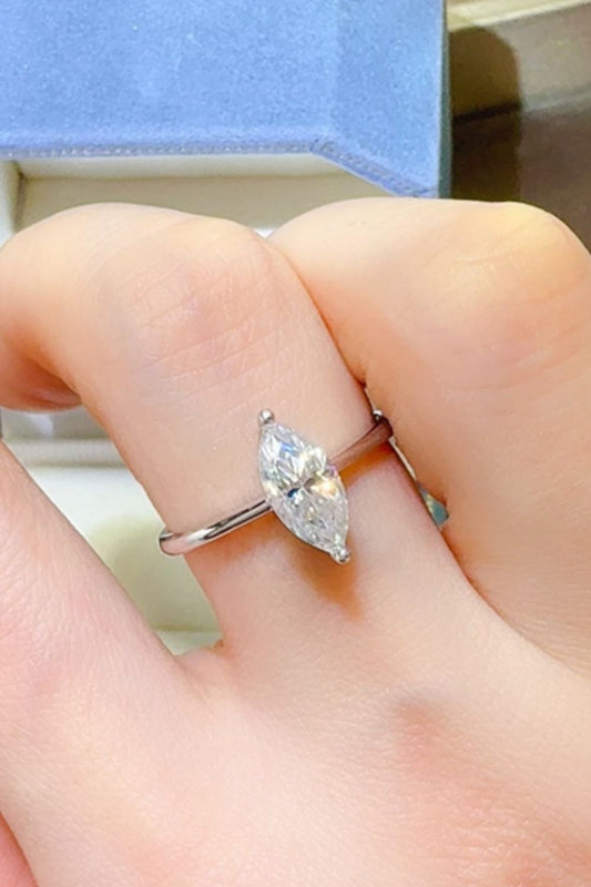 2 Carat Moissanite 925 Sterling Silver Ring - felvior