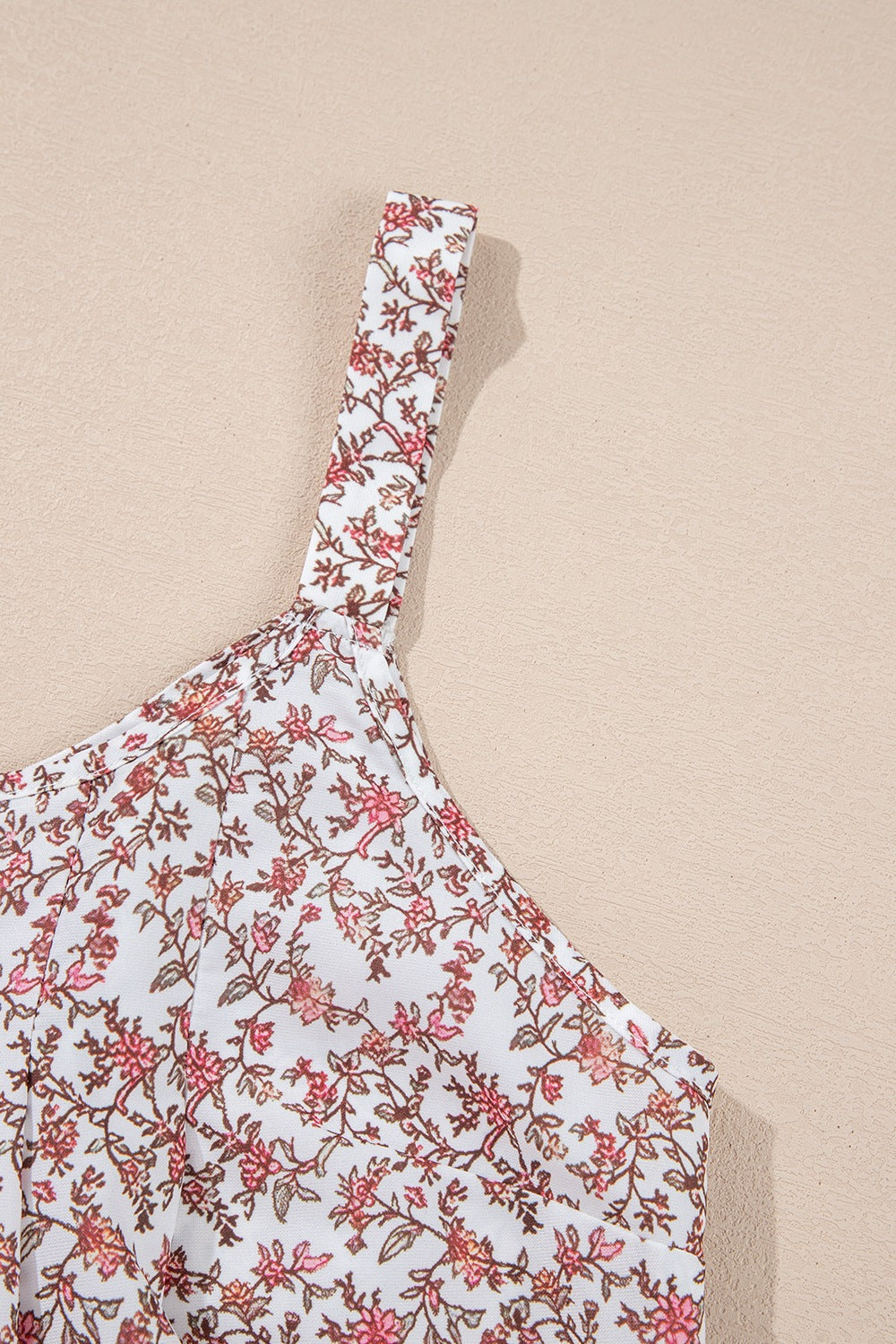 Floral Pleated Detail Scoop Neck Tank - felvior