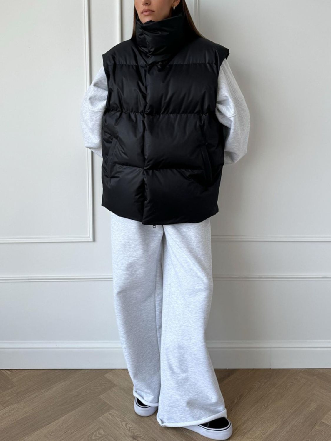 Zip Up Turtleneck Vest Coat - felvior