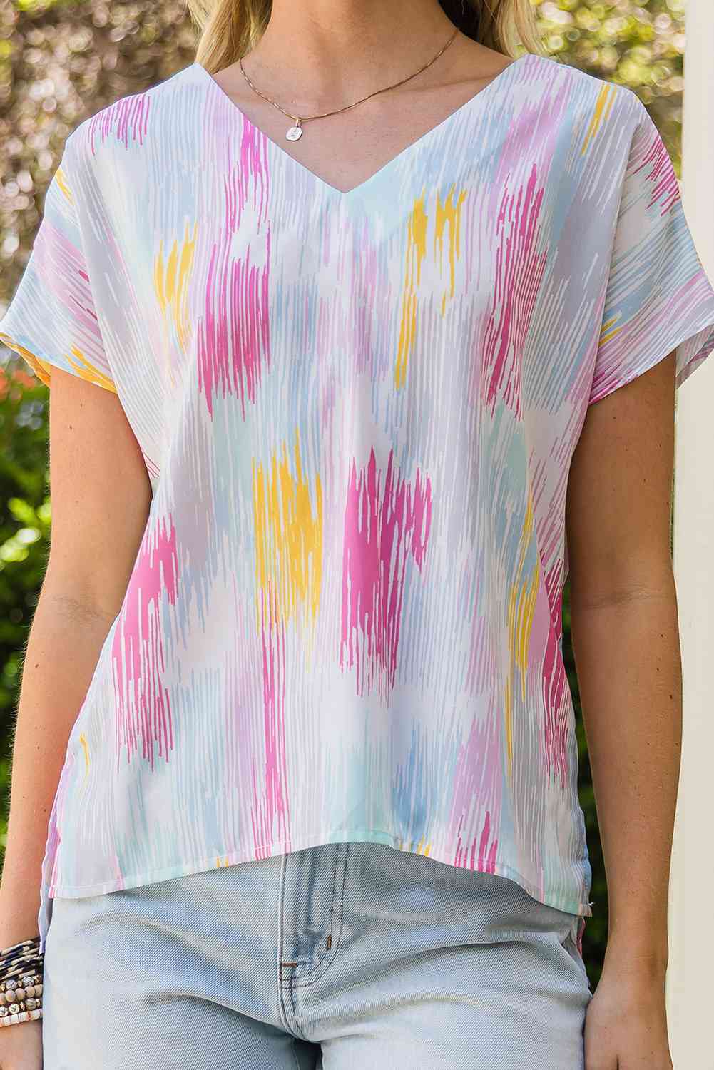 High-Low V-Neck Short Sleeve Blouse - felvior