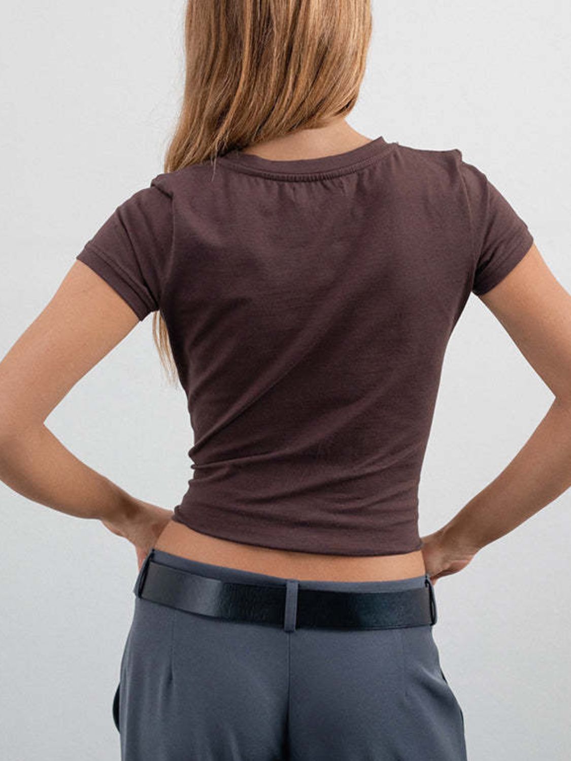 Letter Round Neck Short Sleeve T-Shirt Secondary image