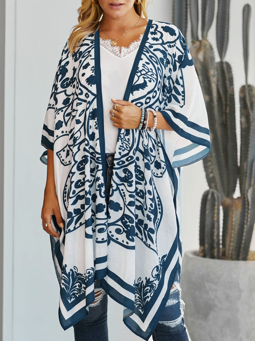 Printed Open Front Cover-Up - felvior