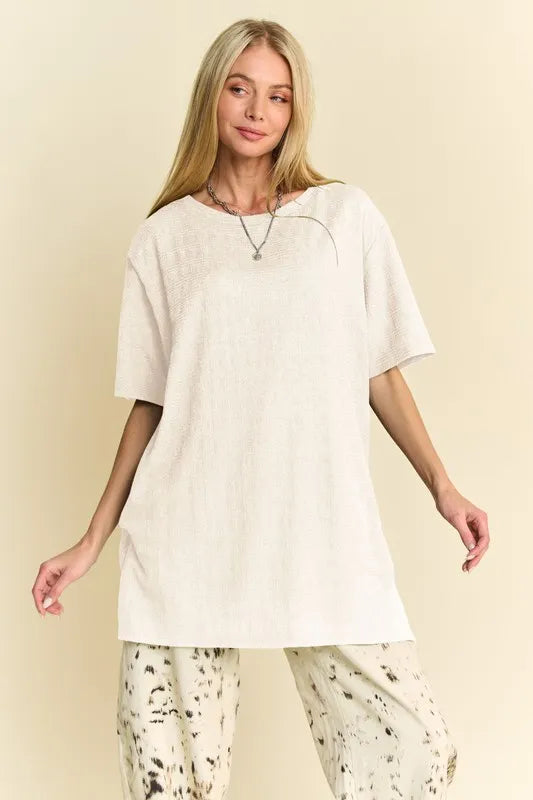 Davi & Dani Short Sleeve Side Slit T-Shirt with Pockets