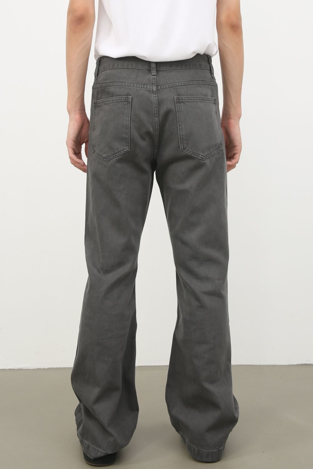 Men's Mid Rise Jeans with Pockets