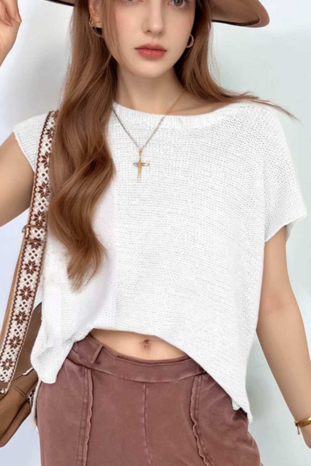 Side Slit Round Neck Knit Top - felvior