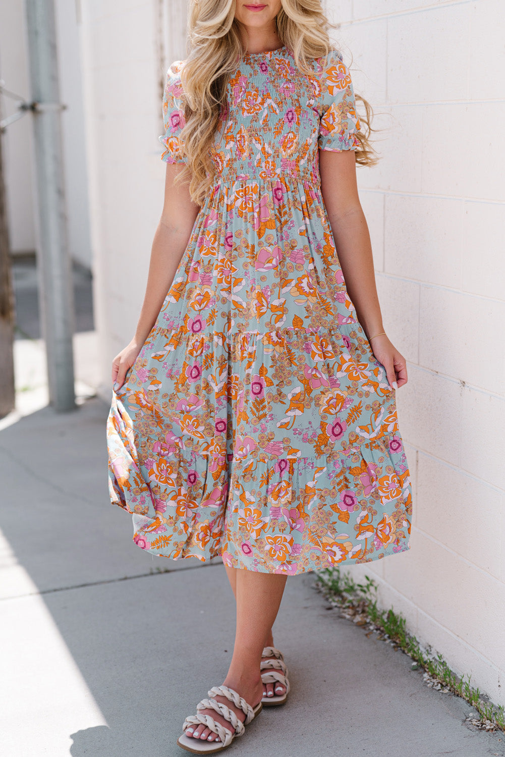 Floral Flounce Sleeve Round Neck Midi Dress Image principale du produit