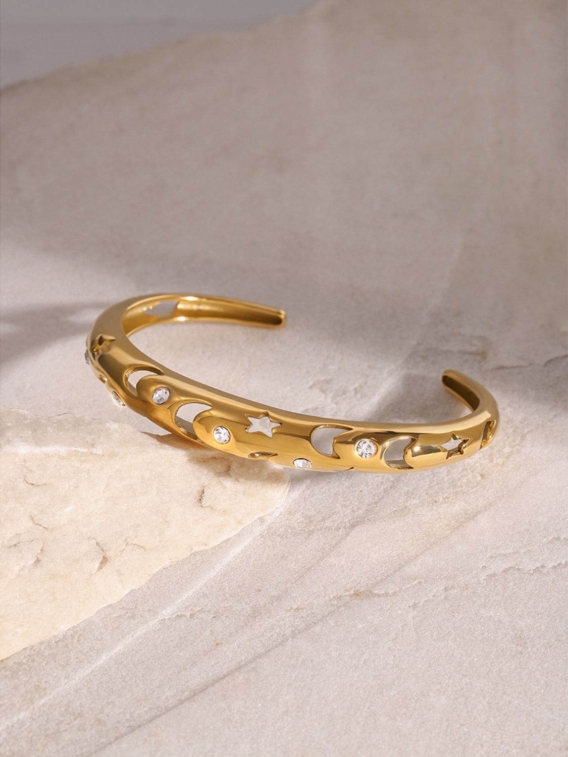 Stainless Steel Inlaid Rhinestone Cutout Bracelet - felvior