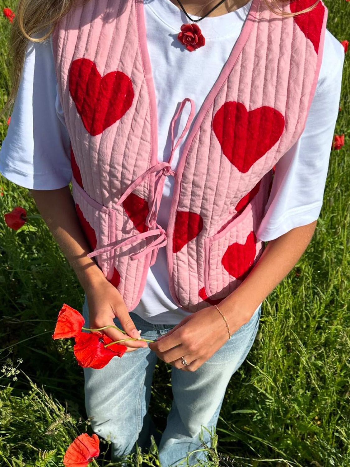 Tied Heart Vest with Pockets - felvior