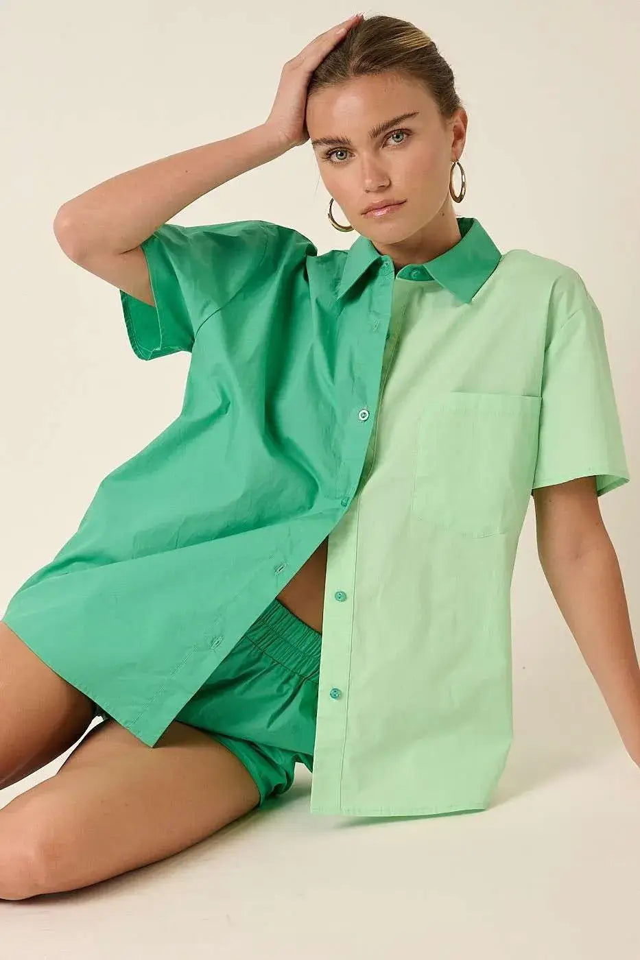 Mittoshop Color Block Short Sleeve Shirt and Shorts Set Image principale du produit