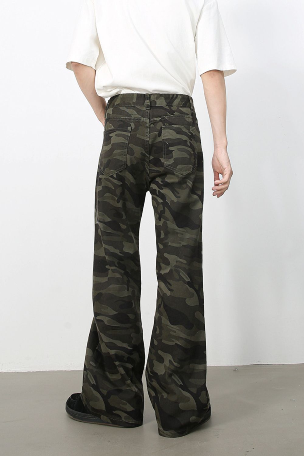 Men's Camouflage Jeans with Pockets